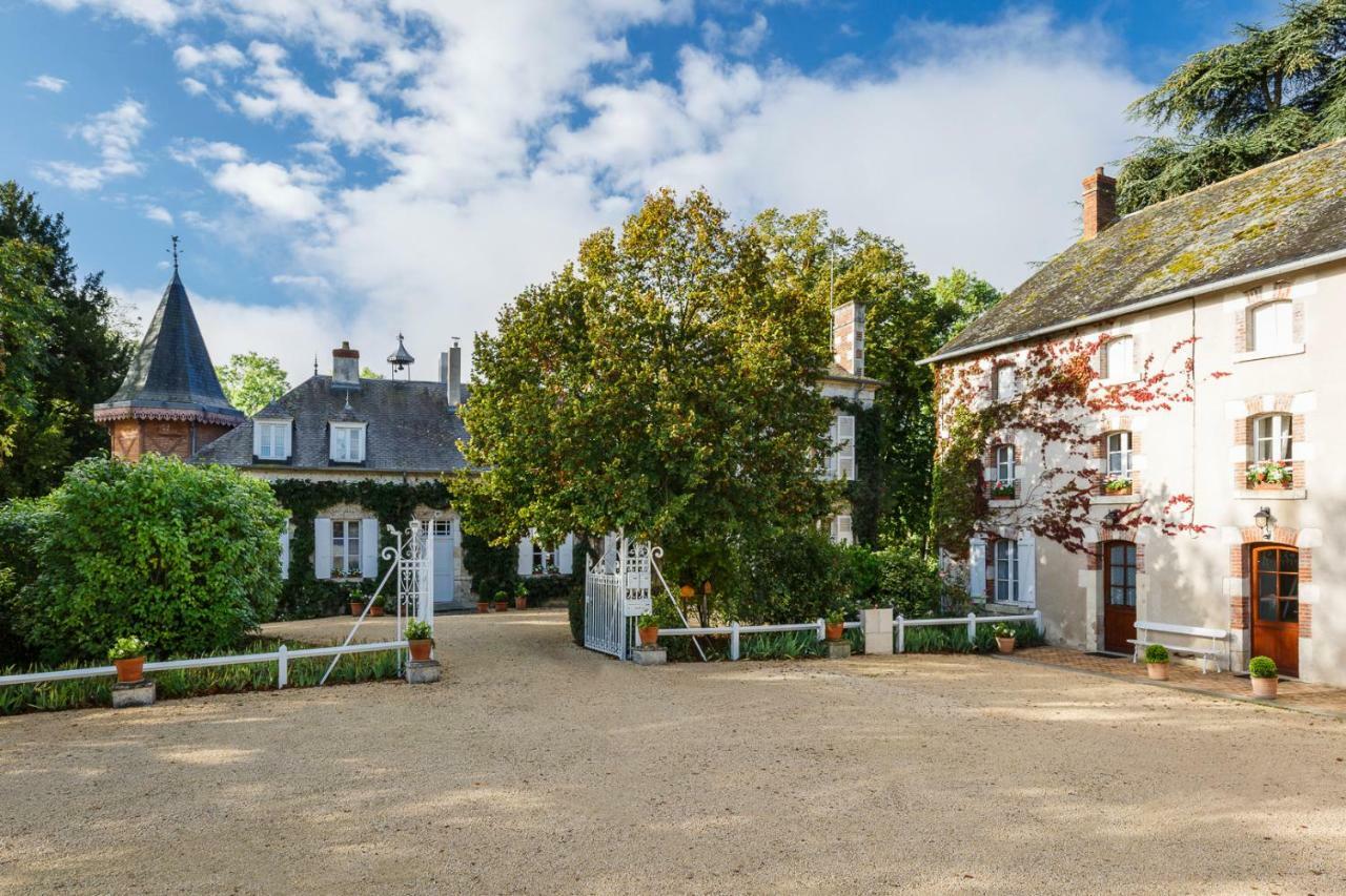 Bed and Breakfast Domaine De L'Ermitage Berry-Bouy Екстер'єр фото